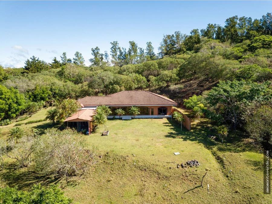 5-Acre Property with 2 Houses and Stunning Nicoya Gulf Views CE0324: 5-Acre Monteverde Retreat with Two Homes and Stunning Gulf of Nicoya Views – Ideal for Eco-Projects or Private Living - photo 22