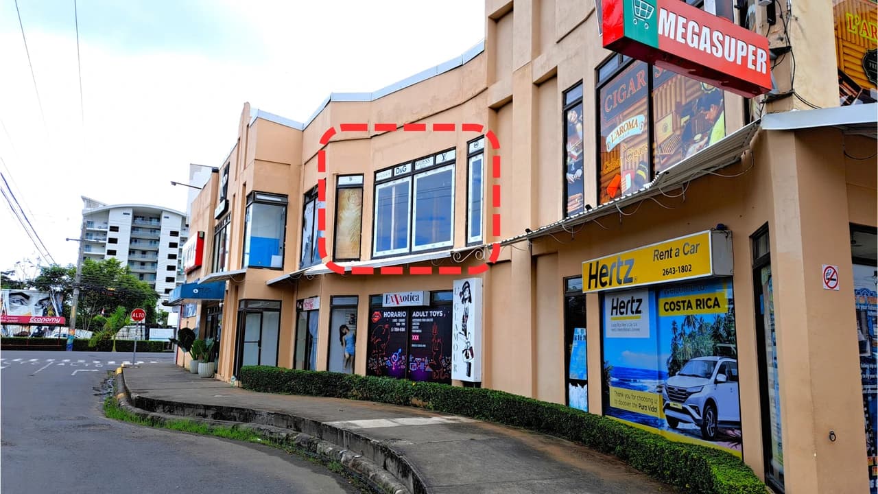 Shop Space with Loft in Jaco’s downtown Plaza Coral for Sale or Rent - photo 3