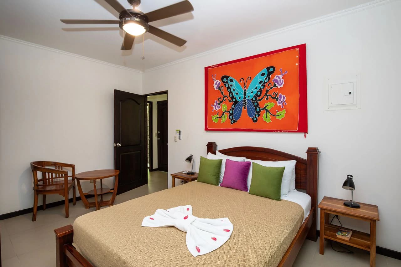 Manuel Antonio 3 bedroom- 3 bath with pool in Gated Development - photo 35