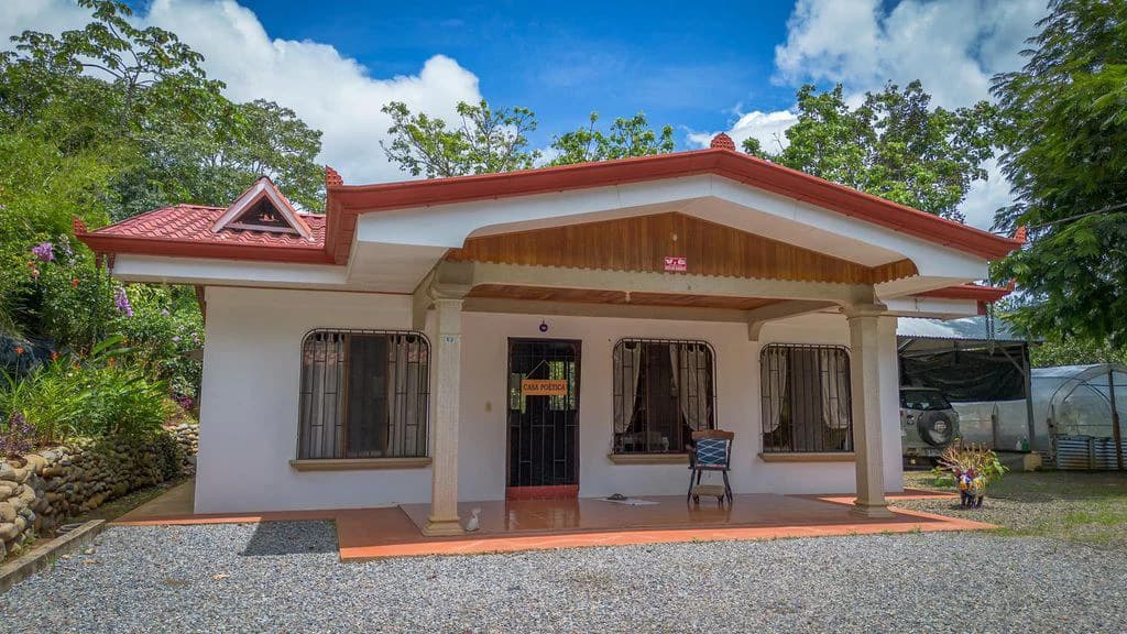 Mountain House For Sale in San Isidro del General - photo 2