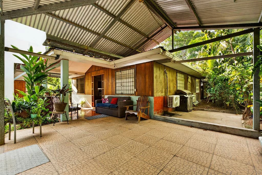 Casa Salinas: Tropical Compound with Multiple Income Opportunities in Playa Grande - photo 15