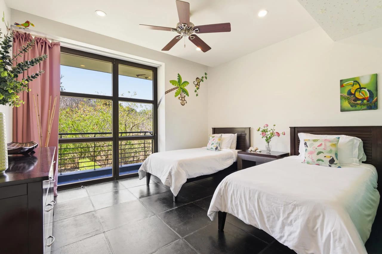 La Perla 113: Boutique Luxury Condo in the Heart of Tamarindo - photo 29