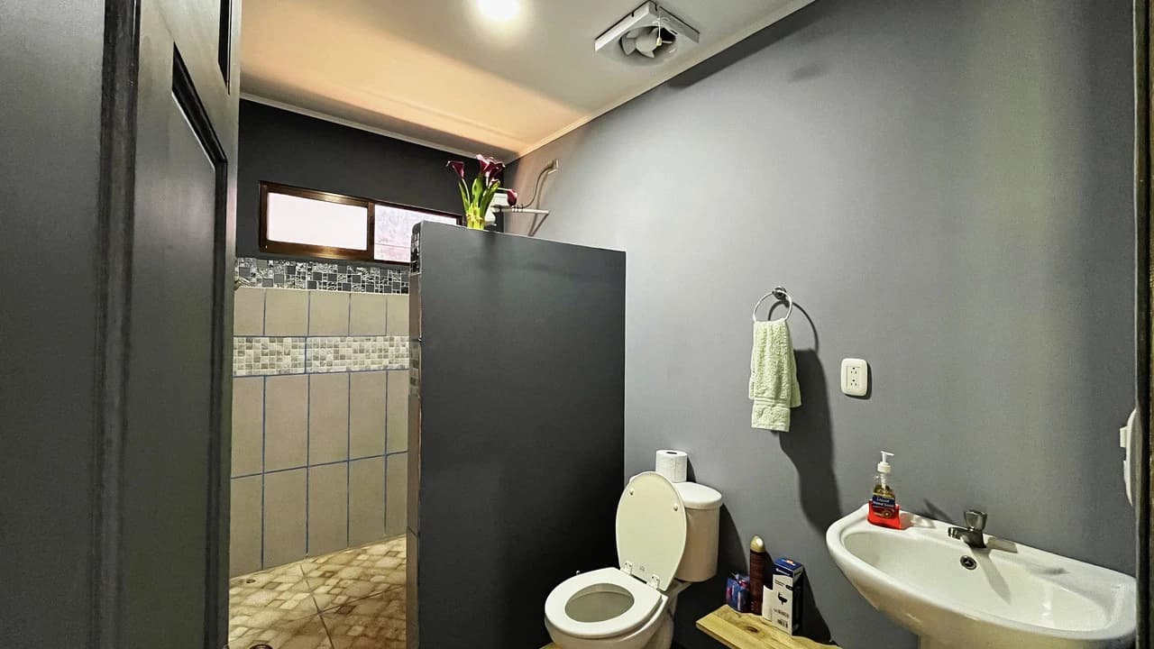 Countryside House For Sale in San Isidro del General - photo 10