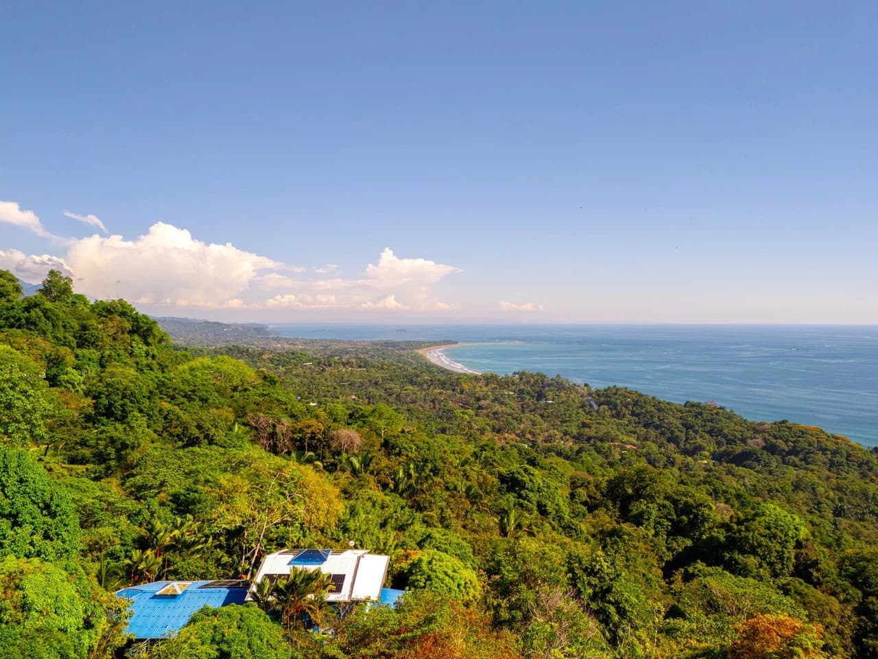 Casa Vista Harmonia: Legendary Ocean Views and Sustainable Living!