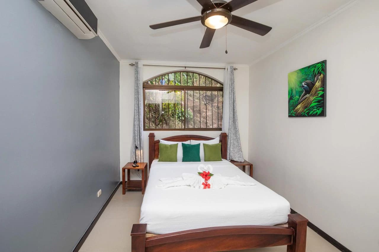 Manuel Antonio 3 bedroom- 3 bath with pool in Gated Development - photo 56