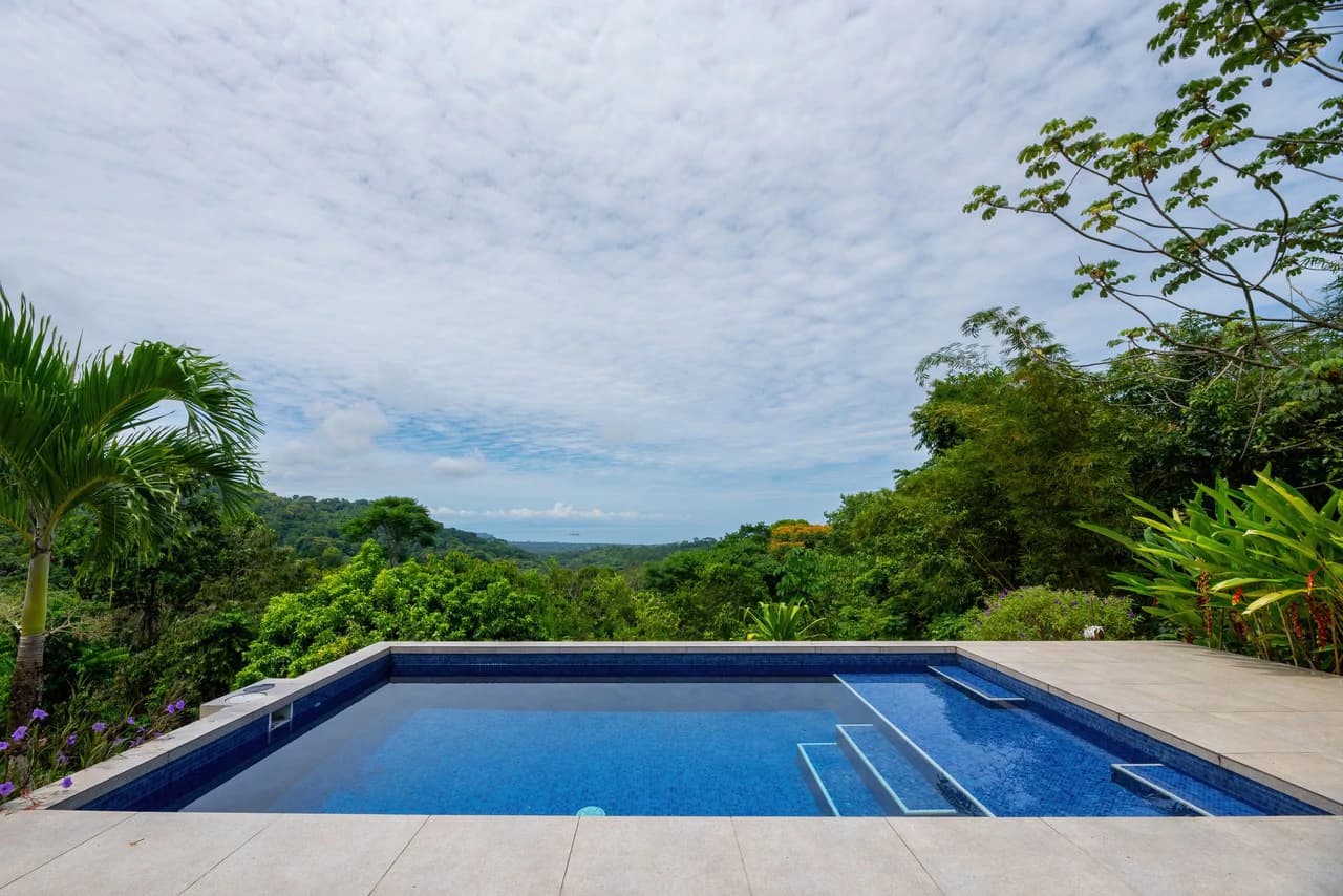 6.45 ACRES – 3 Bedroom Luxury Ocean View Home Surrounded By Vibrant Rainforest And Wildlife!!! - photo 1