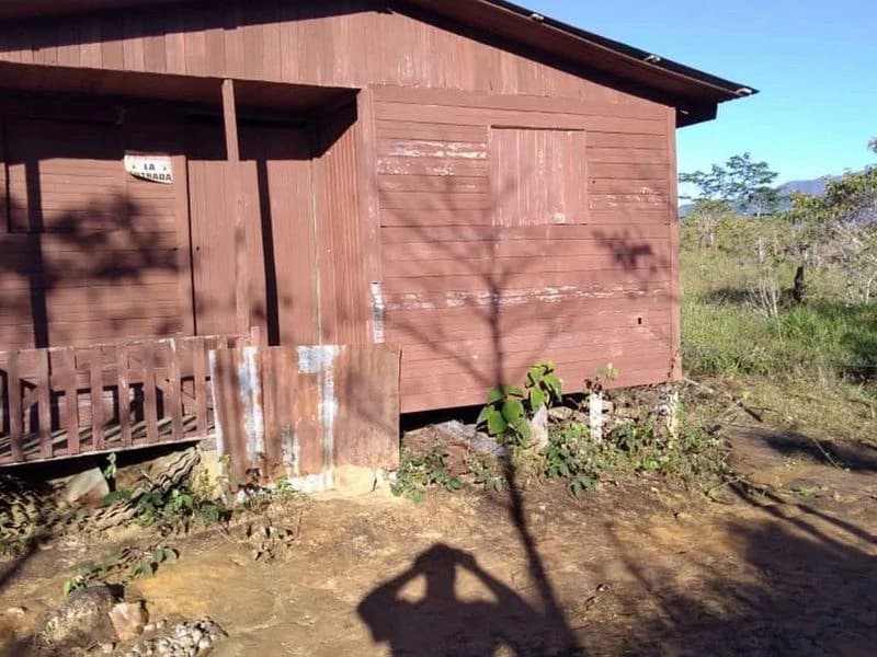 Amazing Self-sufficient 315 Acre Farm - photo 3