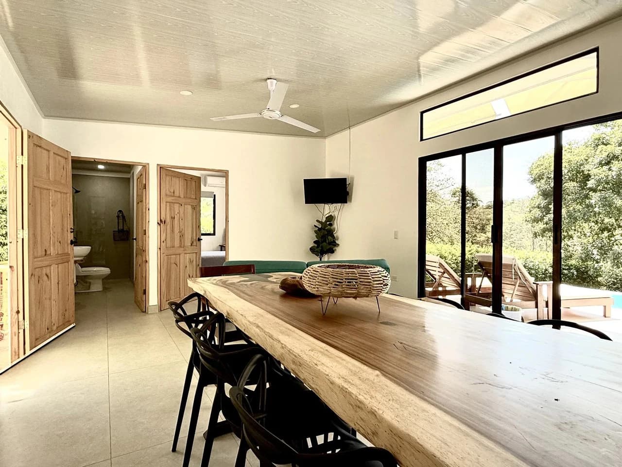 CASA BRISA ABIERTA: Turnkey Tropical Living on the Edge of Cobano $349,950 USD - photo 19