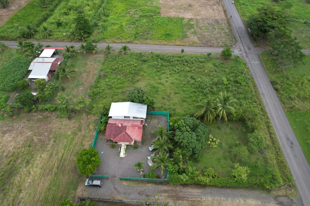 Casa Diana: For Sale House in Parrita - photo 2