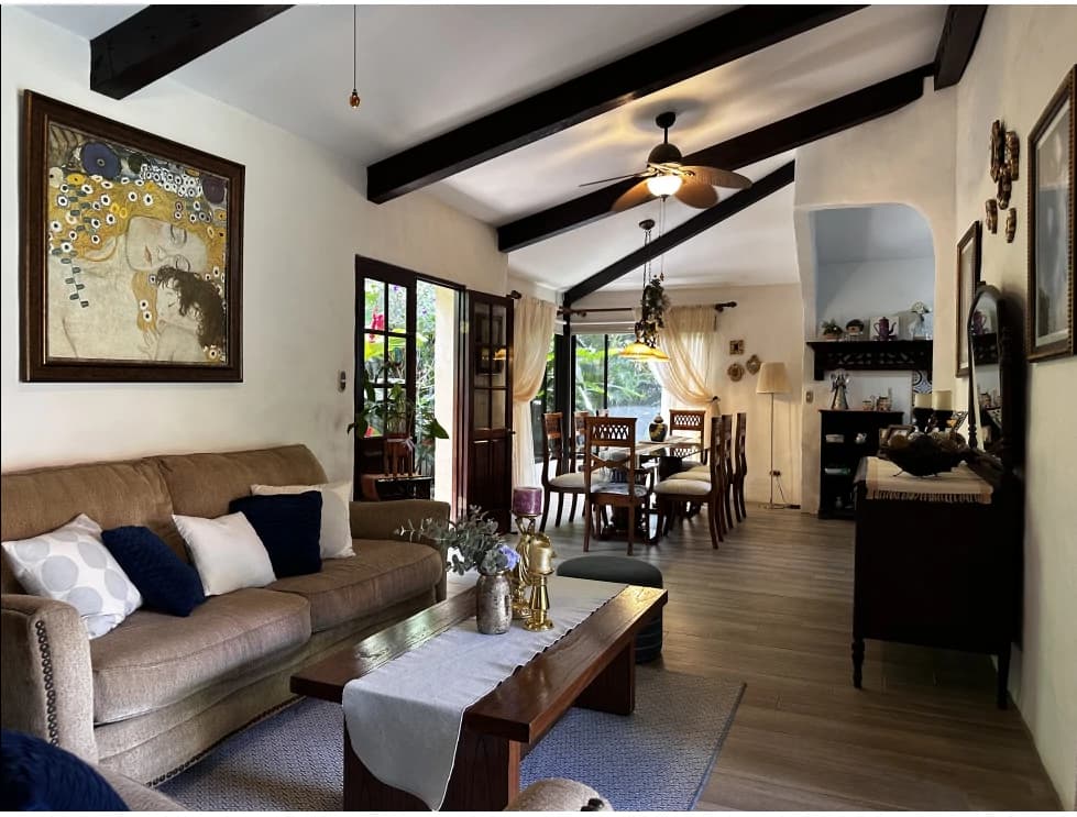 Casa de Luz in Pozos, Santa Ana: Discover Casa de Luz: your refuge in the midst of chaos! - photo 4