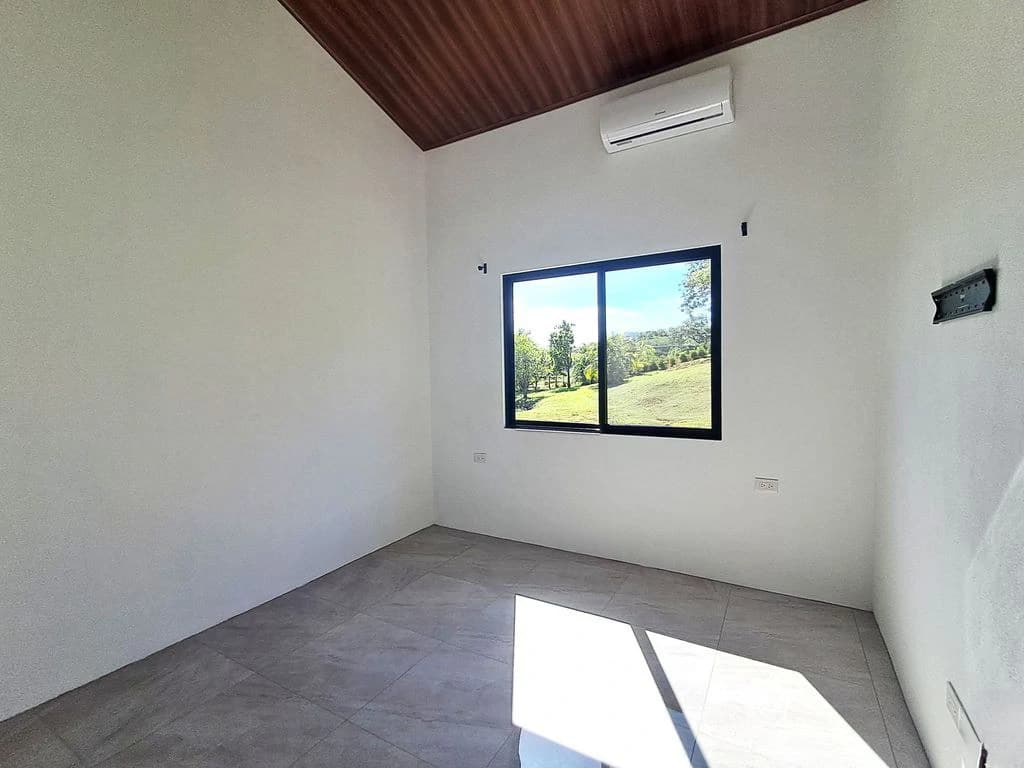 Casa Luz: Brand-New Home in the Gated Community of Loma Verde - Carrillo - photo 23