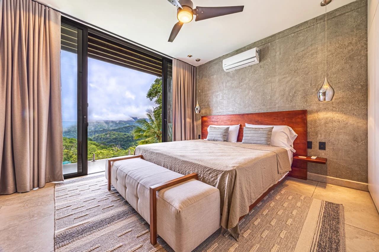 A True Estate Beyond Compare, Ocean Views For Miles: Mountain House For Sale in Uvita - photo 65