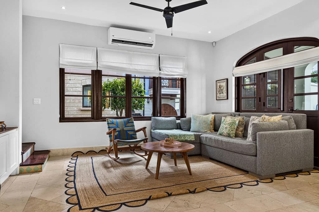 16 Calle La Ronda: Renovated Three-Bedroom Home Steps from Playa Danta - photo 4