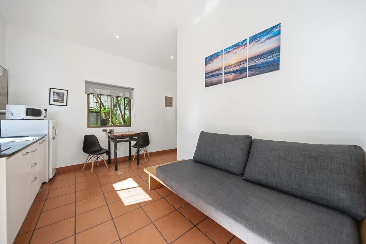 Hotel Gardenia: Turnkey Boutique Hotel in the Heart of Tamarindo - Proven Income Meets Tropical Lifestyle - photo 4