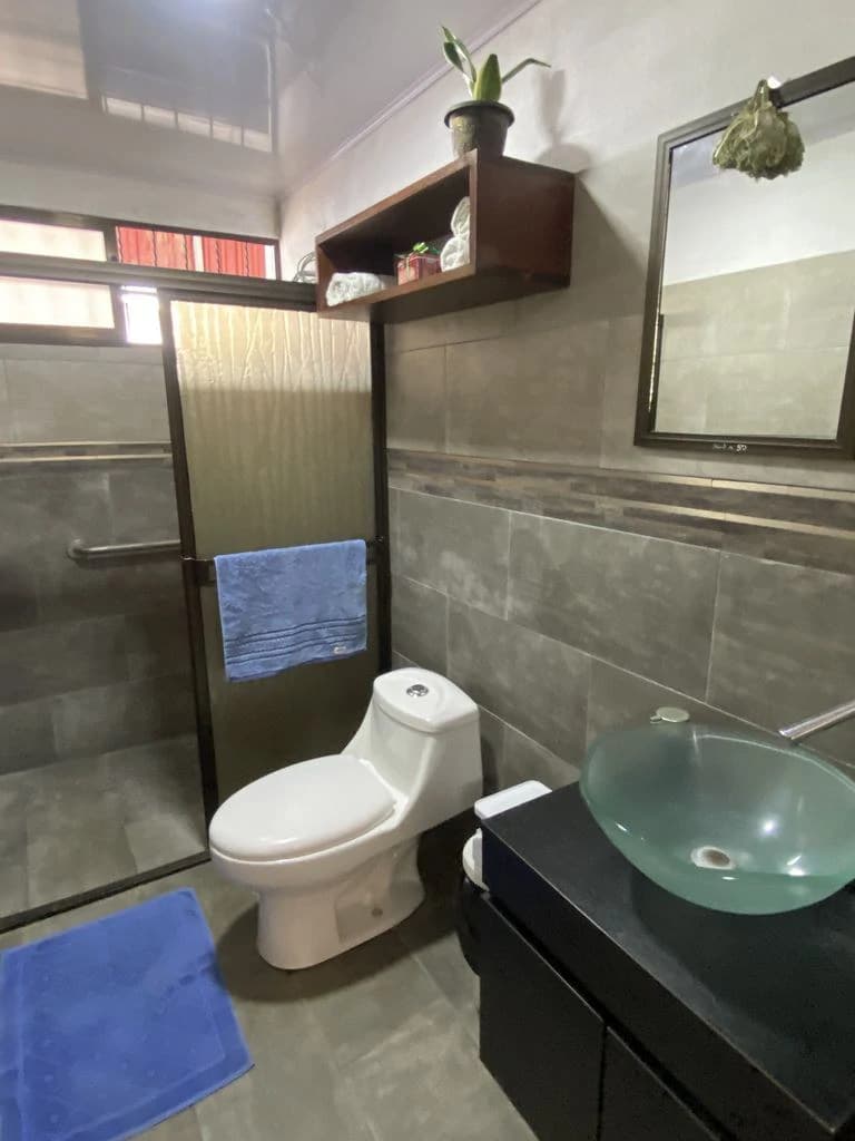 Casa Munoz: 3 Bedroom Home and 2 Unit Duplex with space for a pool, Located in El Canto de los Gavilanes - photo 24