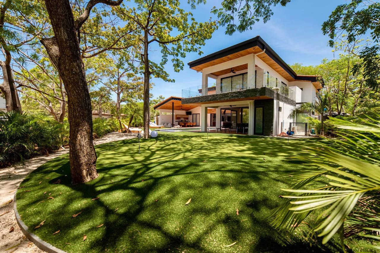 Casa La Ola Perfecta: Luxury 5-Bedroom Home with Pool, short walk to the Beach in Hacienda Pinilla - photo 44
