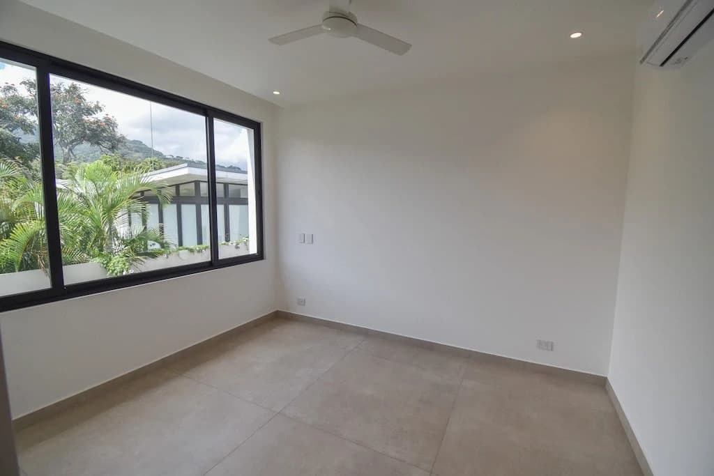 House For Sale in Los Laureles - photo 30
