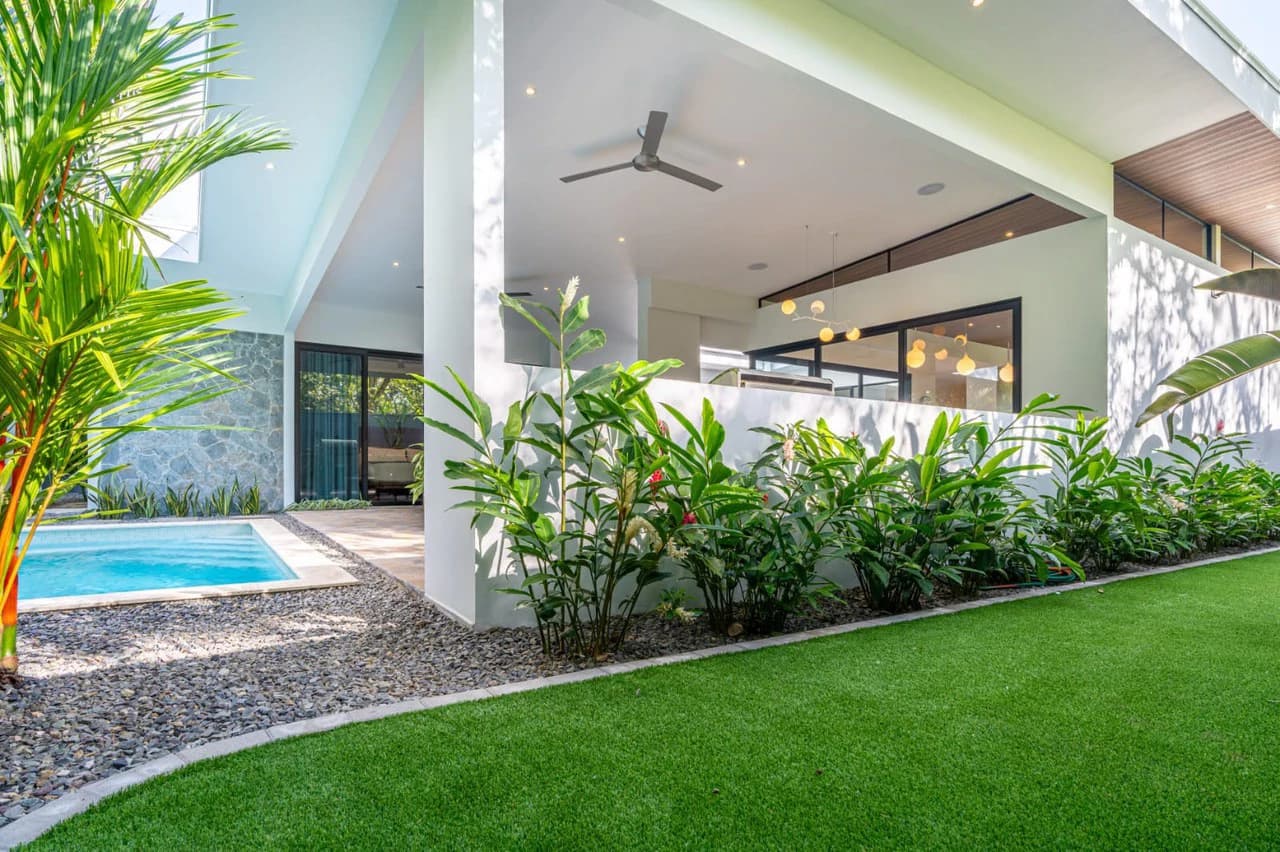 Amazing New Villa Cayman: Solar Powered and Walk to the Beach in Uvita! - photo 72