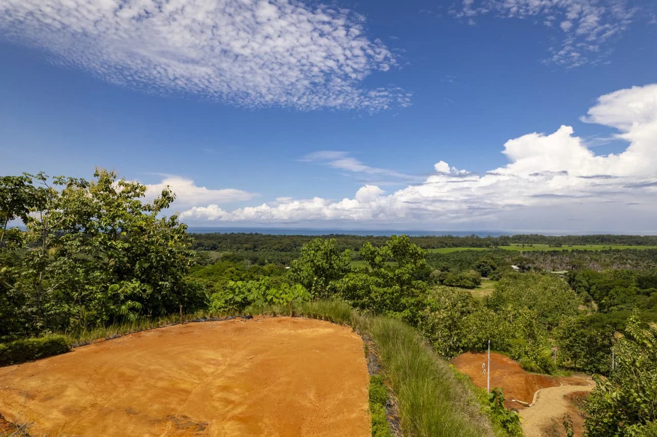 New Gated Development in Matapalo - Ocean View and Flat Land, ready to build! - photo 2