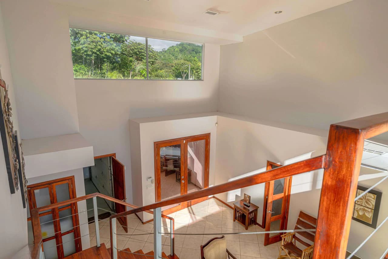Casa Fox Las Palmas: Mountain House For Sale in Quepos - photo 9