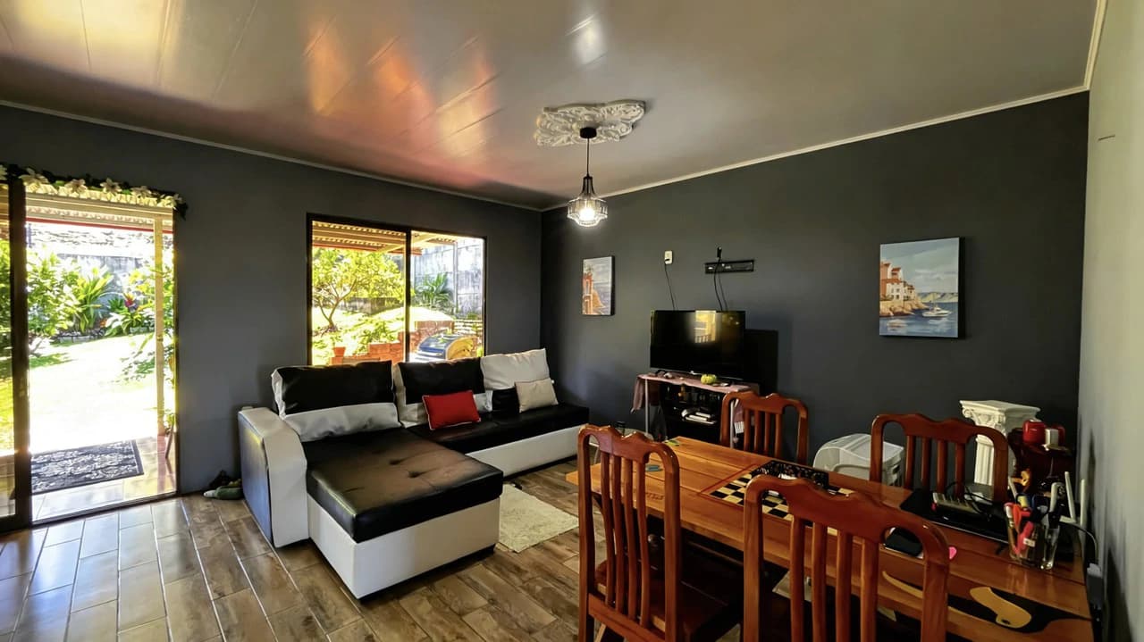 Countryside House For Sale in San Isidro del General - photo 3