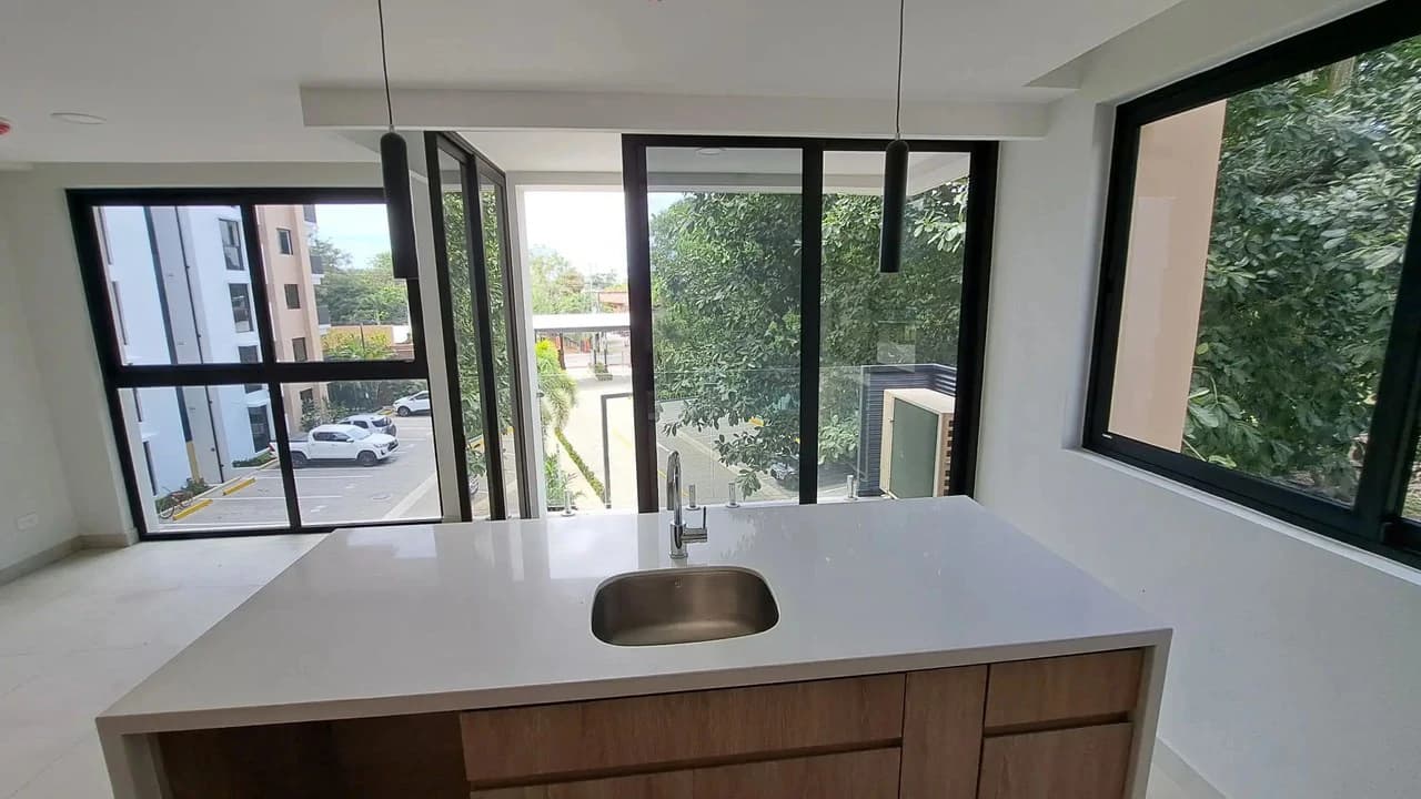 Torres del Mar 2303: Condominio moderno de 2 dormitorios en Jacó, Costa Rica - ¡Excelente ubicación! - photo 4