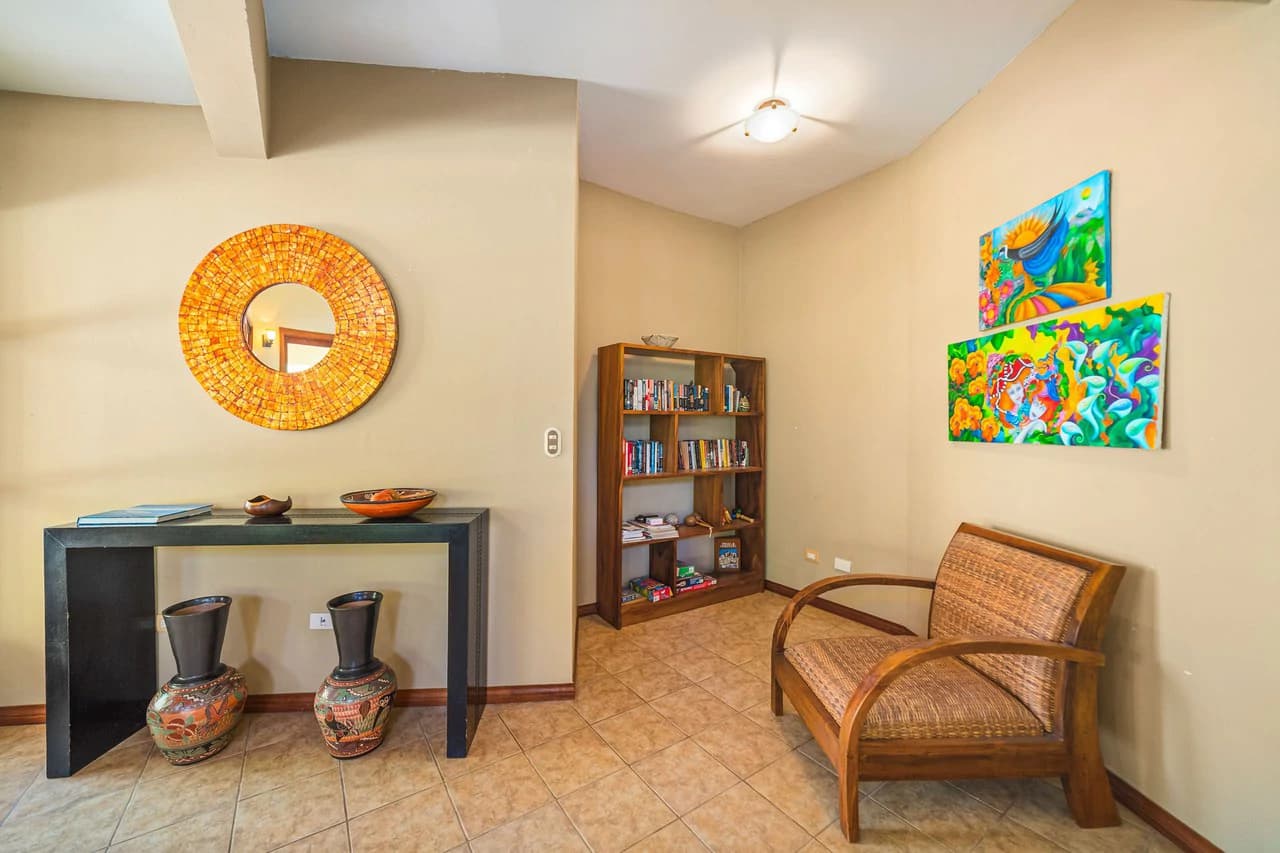 Tierra Pacifica #74: Elegant 4BR Retreat in Gated Community - photo 6