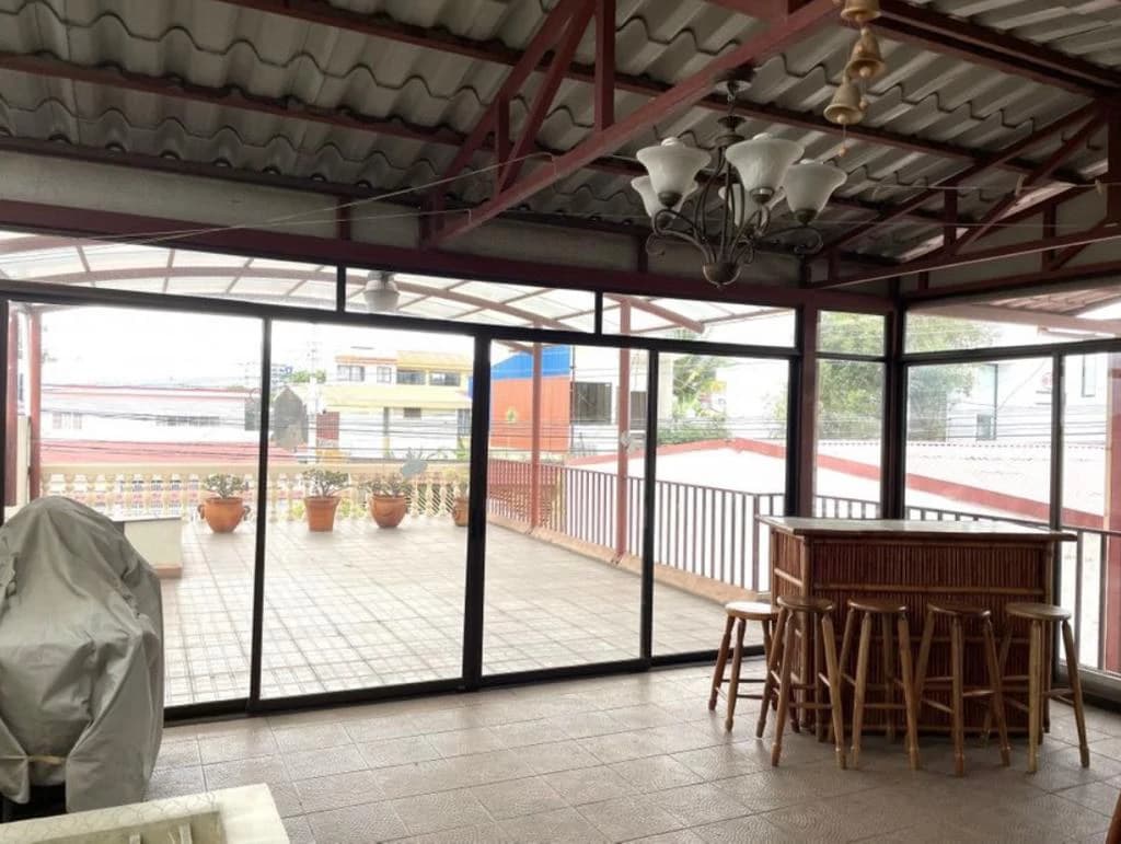 House For Sale in Uruca - photo 7