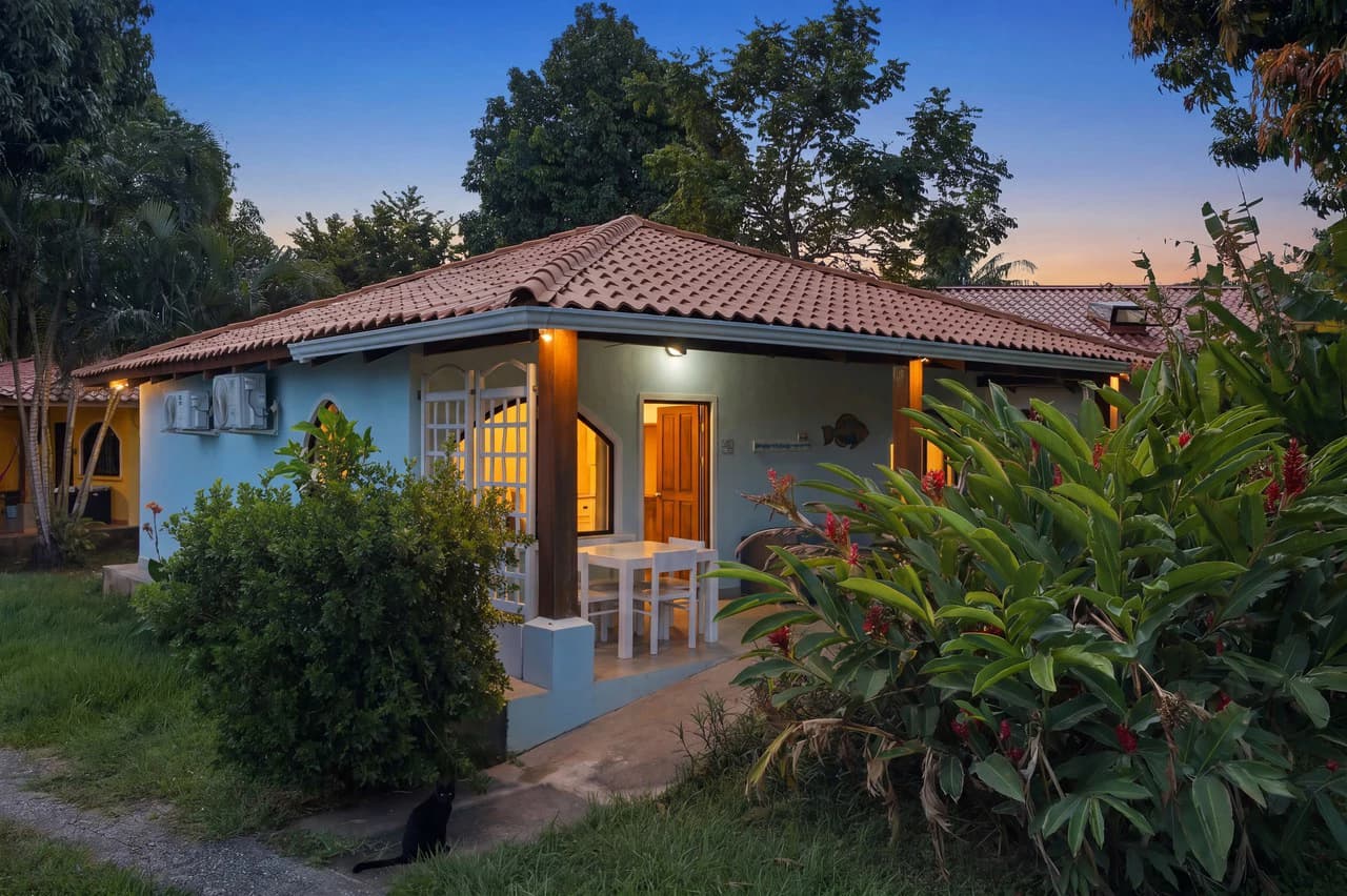 Casa Colibri Villaggio II – Unit 412B: Beautifully Remodeled Tropical Retreat in Potrero - photo 1