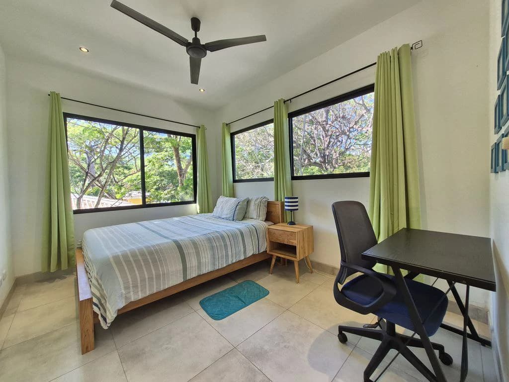 Casa Joya: Turnkey Modern Home with pool – Prime Location & Rental Income - photo 27