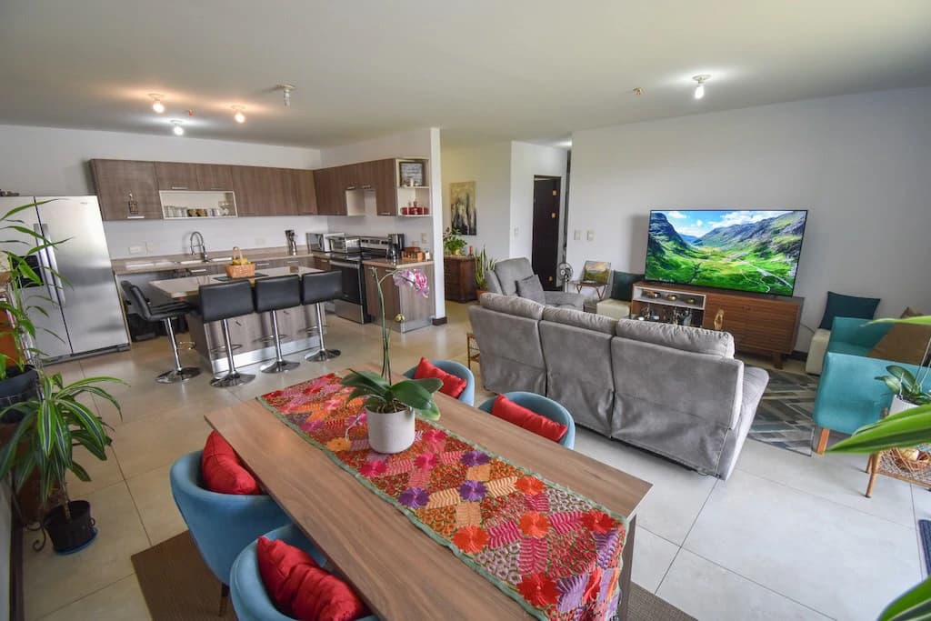 Apartamento de 2 Habitaciones + Sala de TV en Torres de Velarde Heredia: Apartment For Sale in Barreal - photo 9