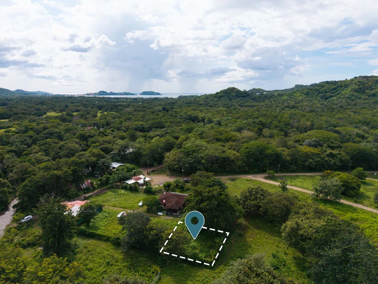 424m2 Lot with Water in Playa Potrero: Ready-to-Build Lot with Approved Plans & Renders - photo 5