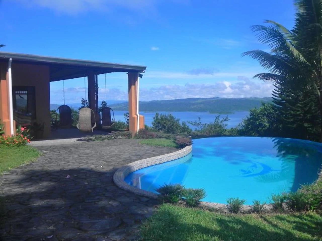Nepenthe B&B: Hotel / B&B in the Rain Forest with spectacular views of Lake Arenal & Volcano. - photo 14