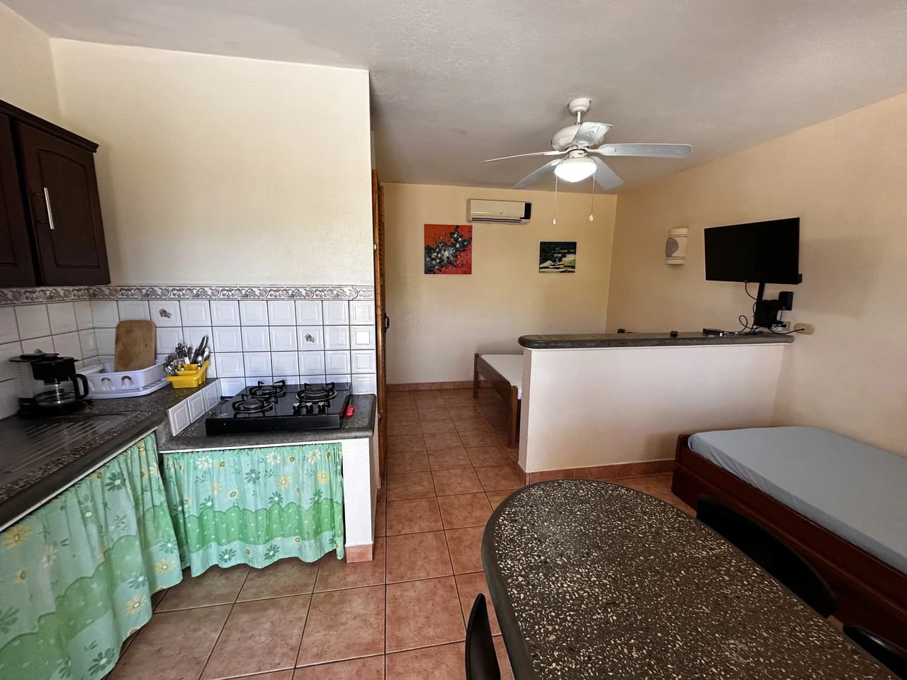 Cabinas Villa del Sol, Tamarindo: Multi-Units Apartment Buildings Located 250 Meters From Tamarindo Beach - photo 29