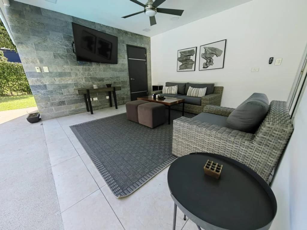 Residencia Villareal Santa Ana: Luxury home for sale in Villareal Santa Ana, Costa Rica - photo 9