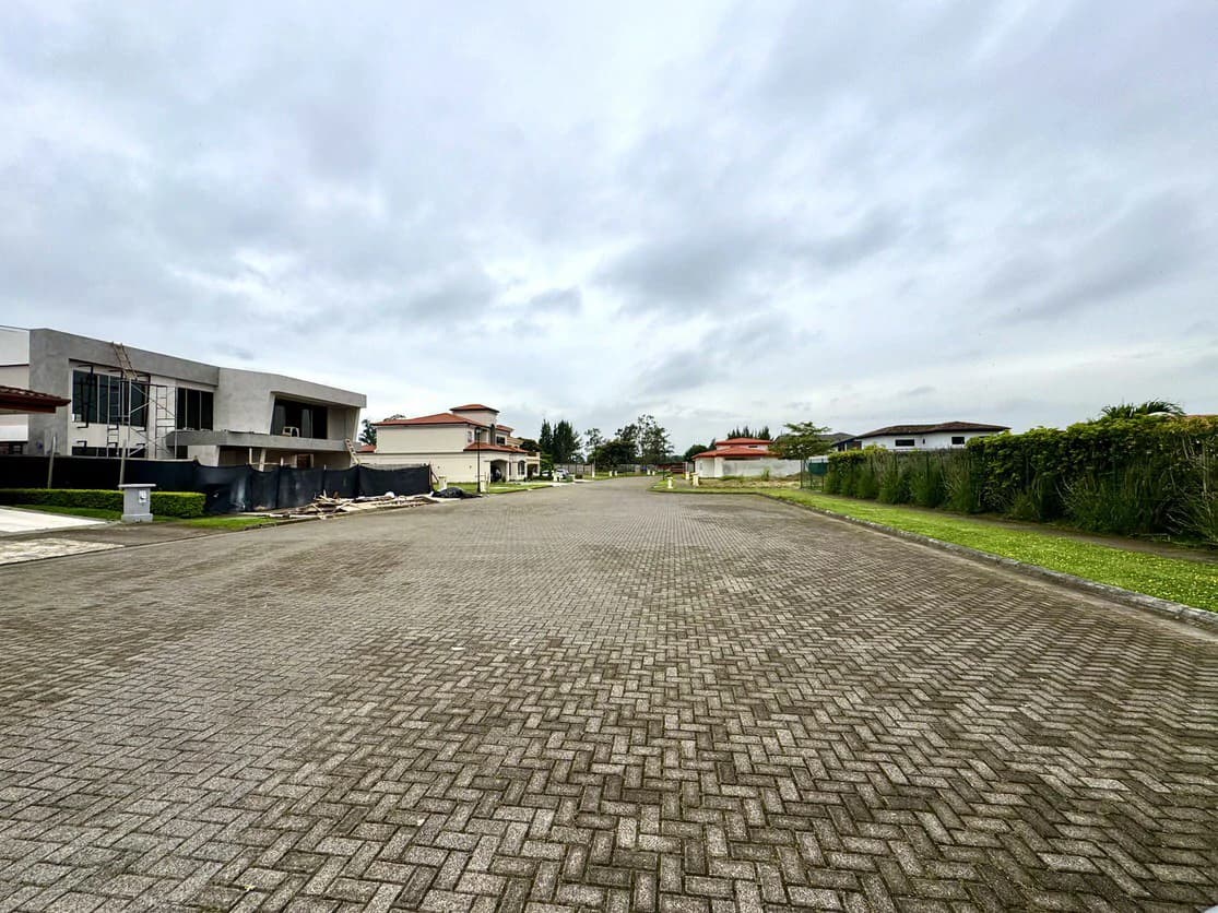 Venta de Lote Residencial en Santo Domingo de Heredia: Exclusive Residencial Durango - photo 7