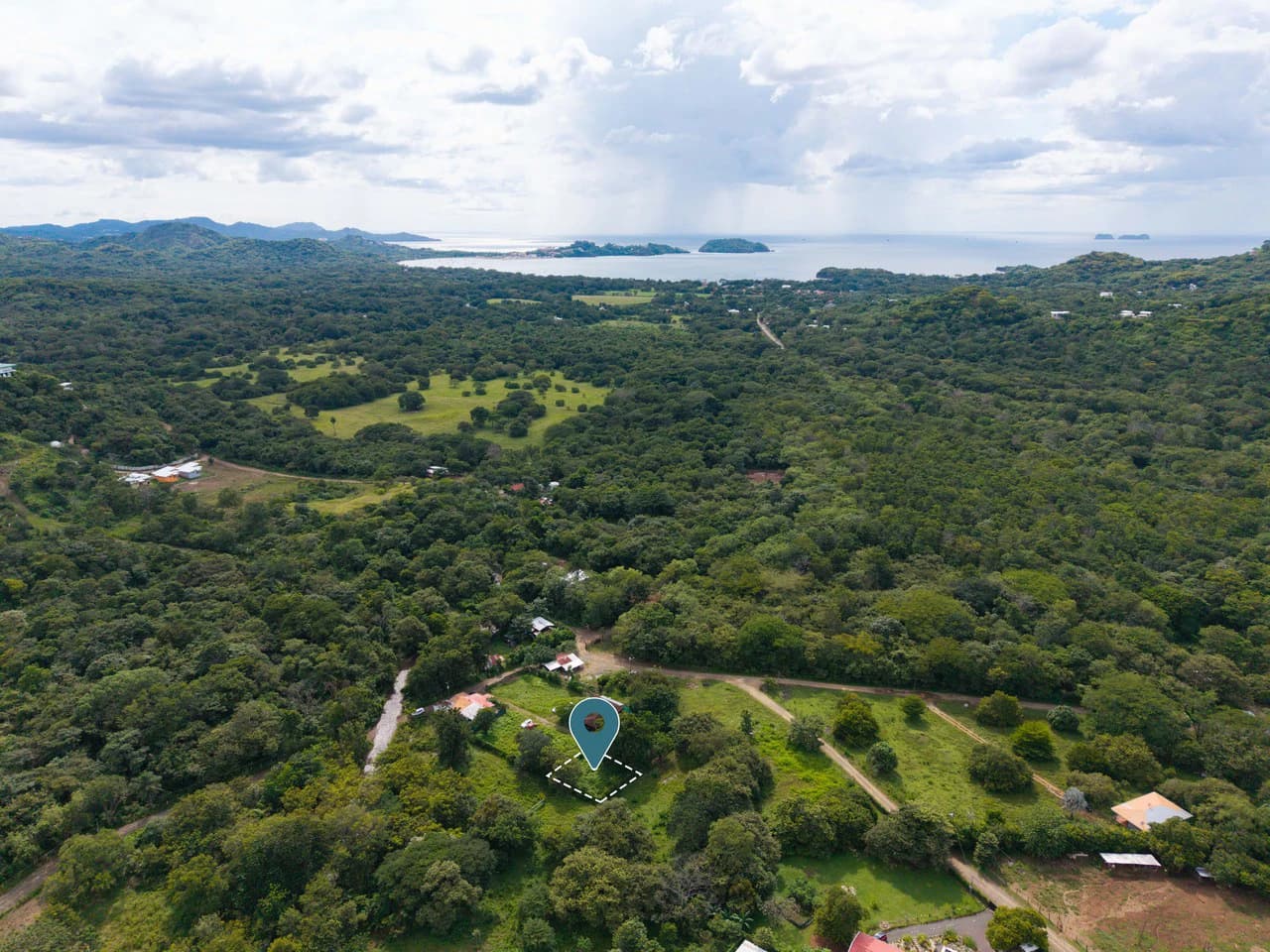 424m2 Lot with Water in Playa Potrero: Ready-to-Build Lot with Approved Plans & Renders - photo 8