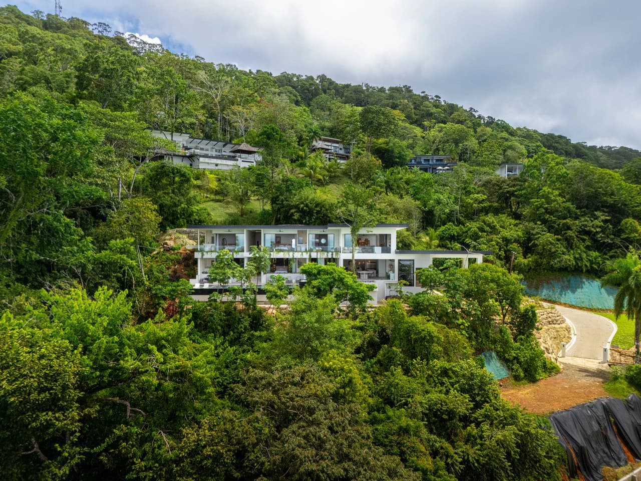 Acqua Blu: Mountain House For Sale in Escaleras - photo 6