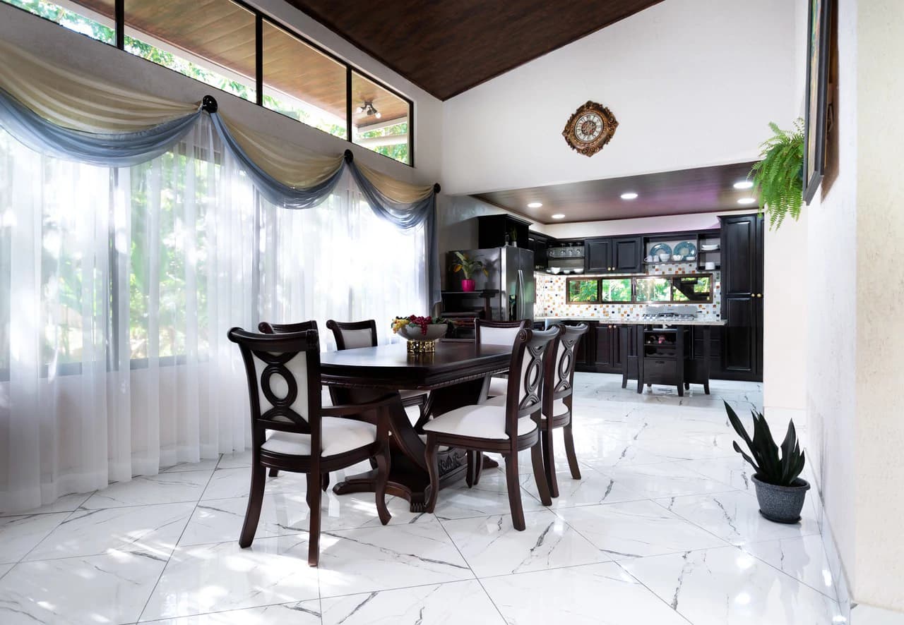 BRAND NEW 3-bedroom home, 5 minutes to Dominical Beach. - photo 12