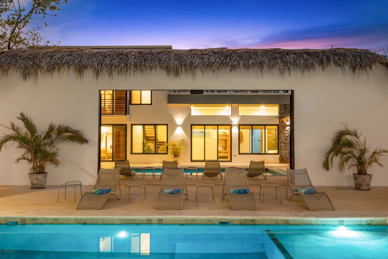 Casa Guacamaya Azul: Fully Furnished Luxury Villa in Playa Grande - photo 50