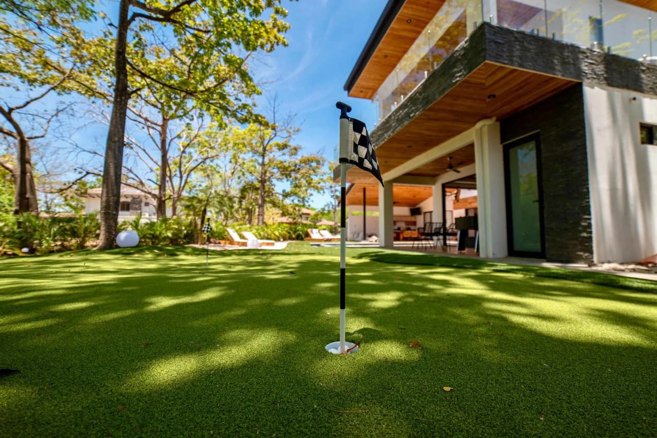 Casa La Ola Perfecta: Luxury 5-Bedroom Home with Pool, short walk to the Beach in Hacienda Pinilla - photo 8