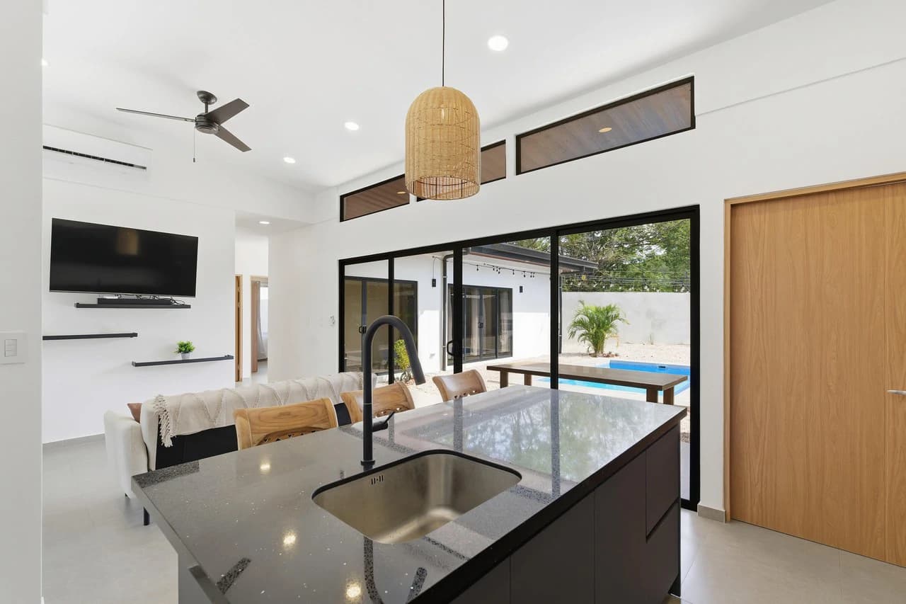 Villa Shalom: Your peaceful, private retreat designed for the investors who want it all without overpaying - photo 5