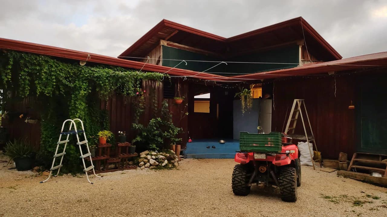 Agricultural Farm for Sale in the mountains of Hojancha, Beautiful 25-acre property with floating lake Apartment and Huge main home - photo 19