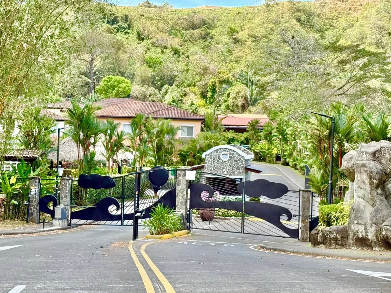 Home in Gated Community Las Nubes - photo 25