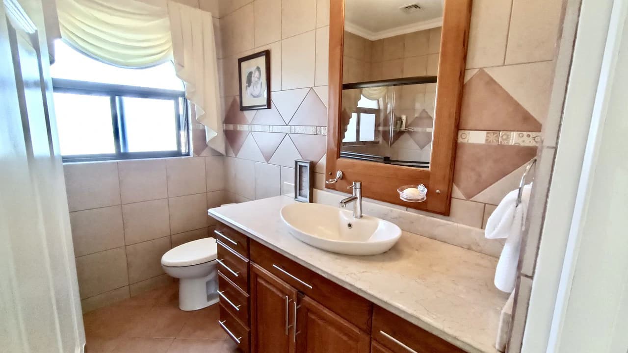 House for sale in Belen, Heredia, Costa Rica. Totally furnished!!! - photo 19