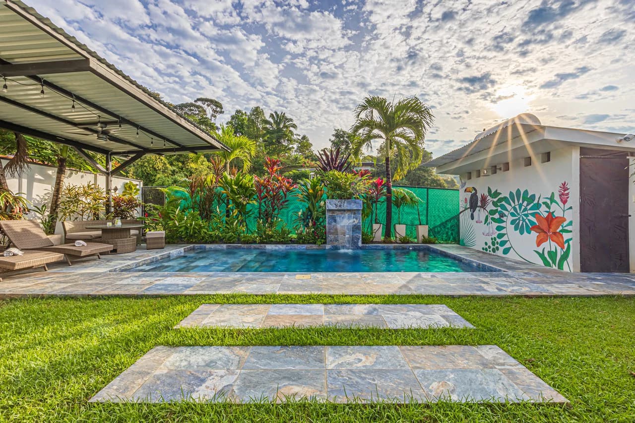 Elegant Tropical Home | 5 Minutes from Marino National Park: Near the Coast House For Sale in Bahía Ballena - photo 56
