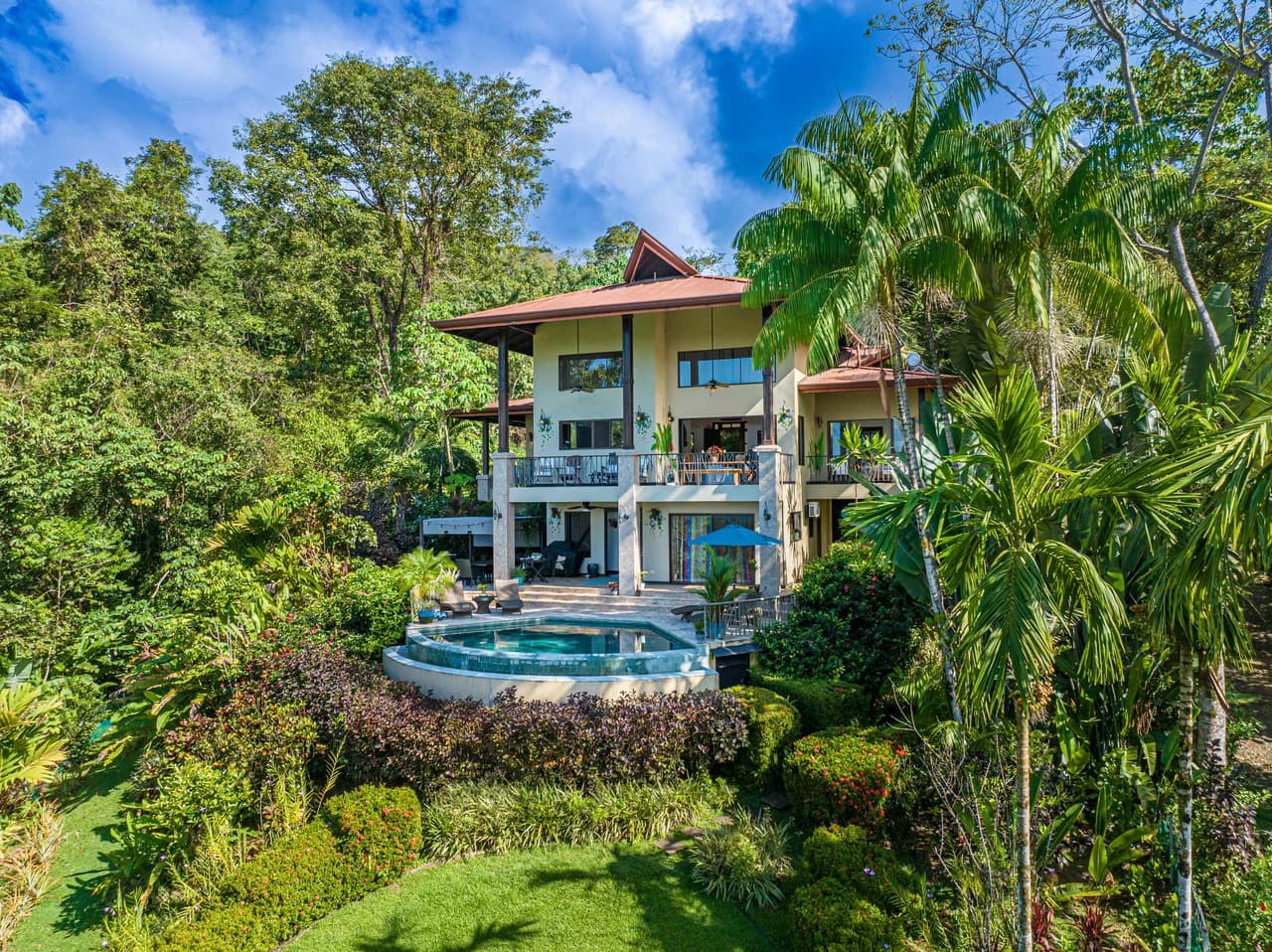Luxurious Coastal Retreat with Ocean Views in Uvita, Costa Rica - photo 48
