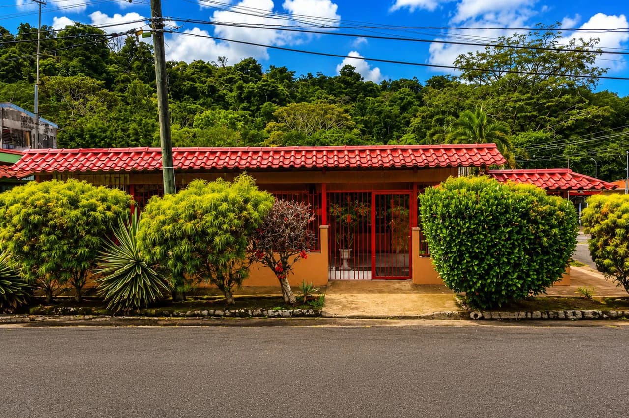 House For Sale in Centro de Pérez Zeledón