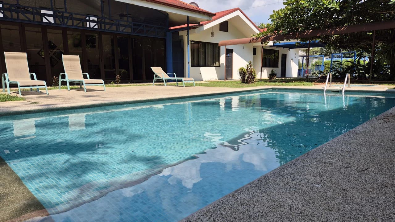 Income Generating Property. Costa Rica. Near the beach: Income-Generating Oasis in Villa Verde, Garabito – Just Minutes from Puntaleona