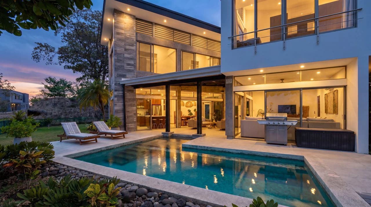 Casa Hijau: Modern Ocean-View Surf Home in Marbella - photo 43